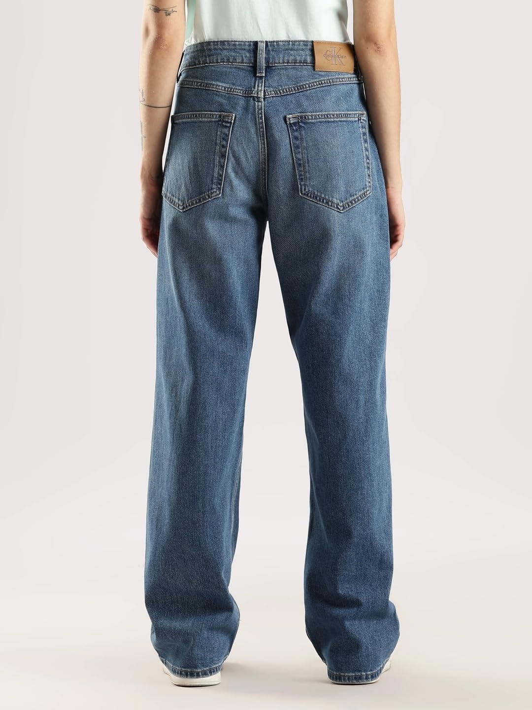 image:imageCalvin Klein Womens 90s Straight JeansRunaway Blue De