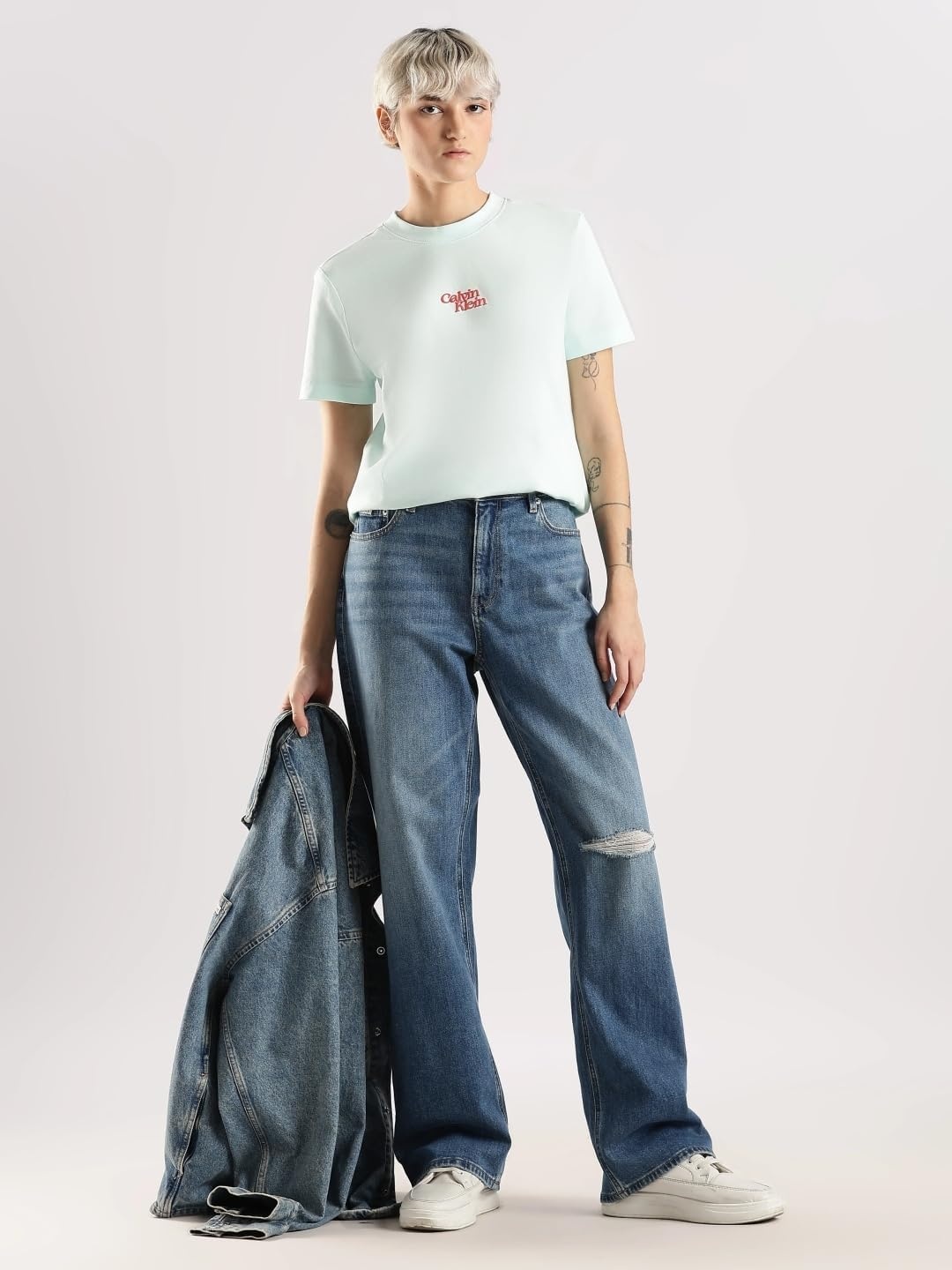 image:imageCalvin Klein Womens 90s Straight JeansRunaway Blue De