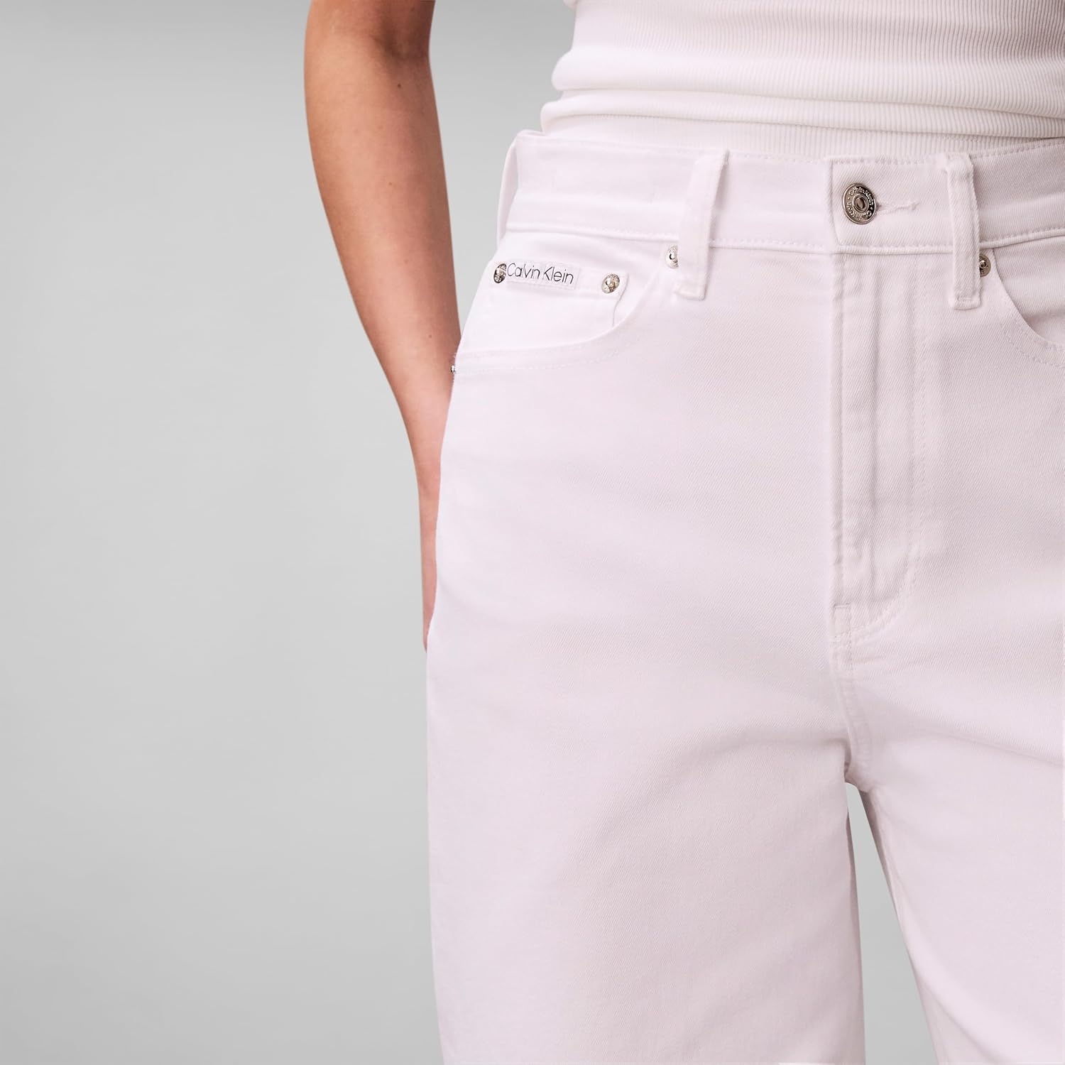 image:imageCalvin Klein Womens Barrel Fit JeansOptic White