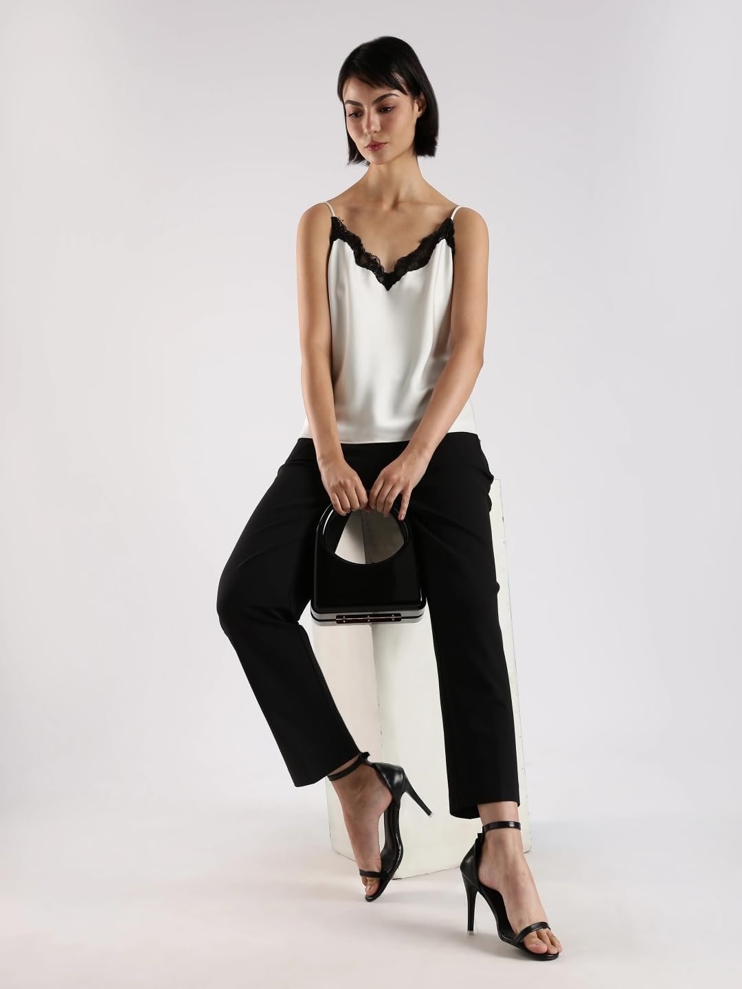 image:imageCalvin Klein Womens Ponte Cropped Straight PantsBlack