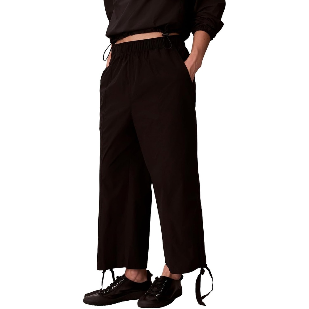 image:imageCalvin Klein Womens Commuter Capri PantsBlack
