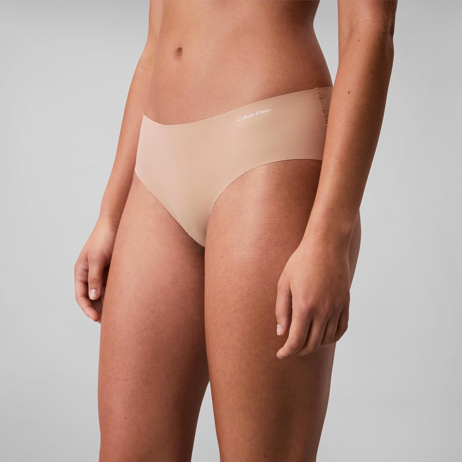 image:imageCalvin Klein Invisibles Hipster Multipack PantySpeakeasyLight CaramelBlack