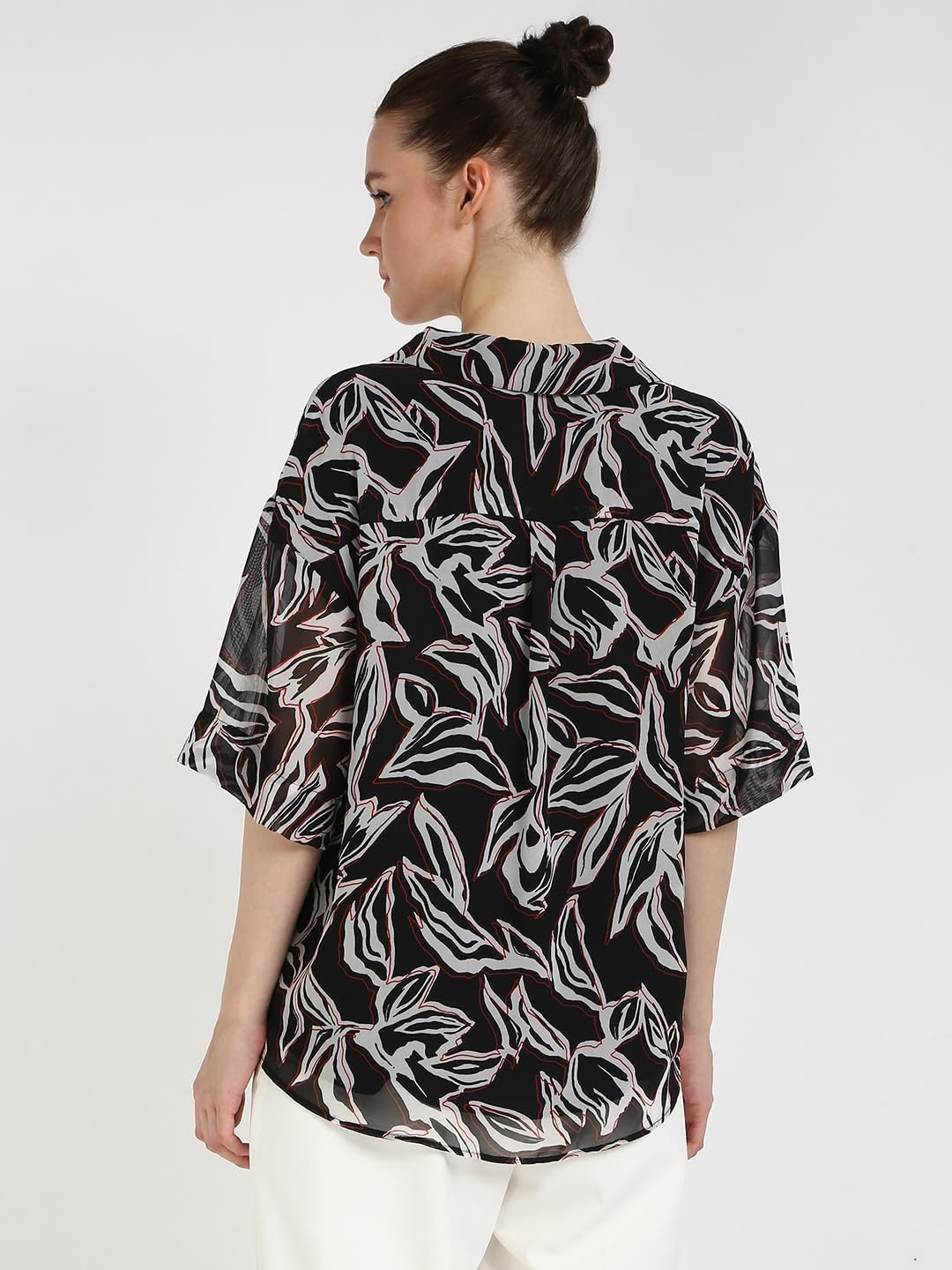 image:imageCalvin Klein Womens Chiffon Printed Wrap TopBlack