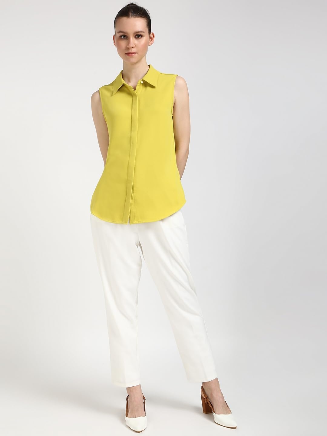 image:imageCalvin Klein Womens Crepe Sleeveless ButtonDown TopYellow