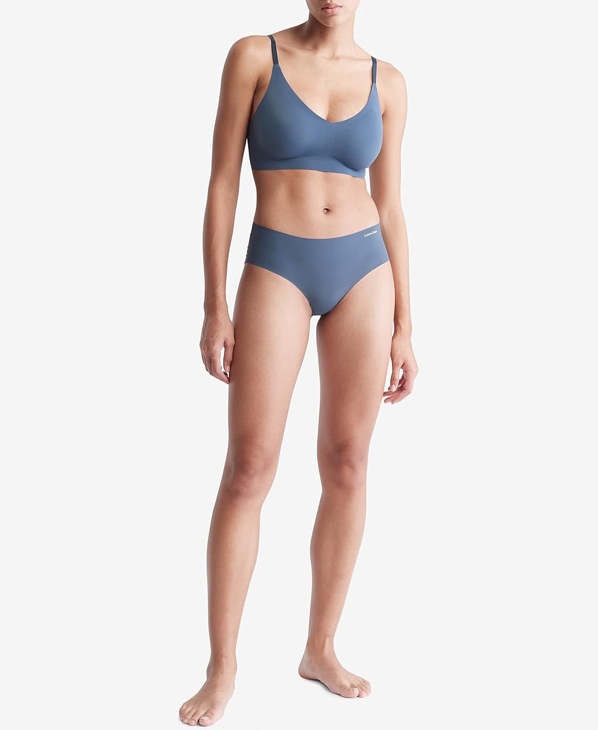 image:imageCalvin Klein Womens Invisibles Hipster PantiesBlue Edge