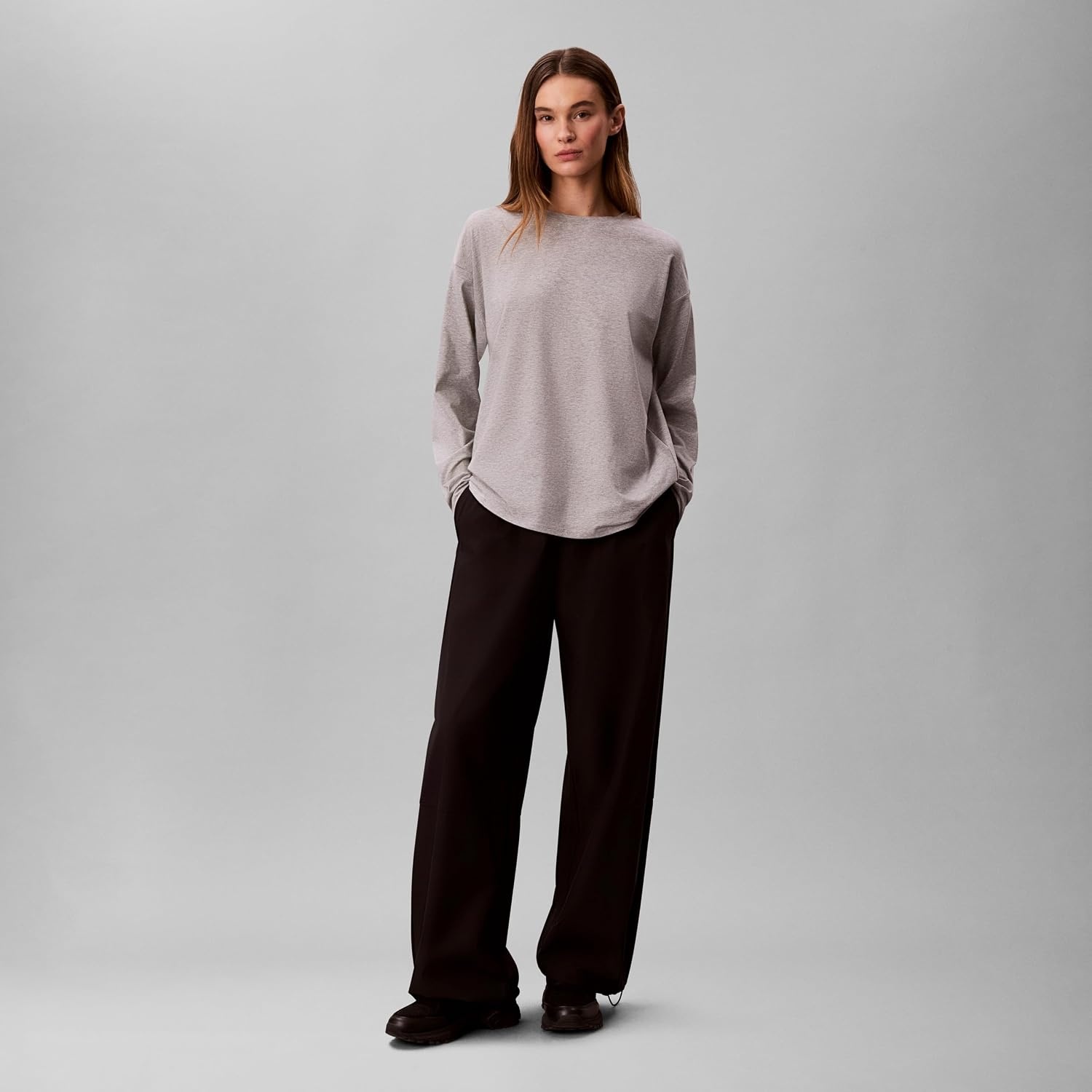 image:imageCalvin Klein Womens Performance Classic Fit Crewneck Long Sleeve TeeGrey Heather
