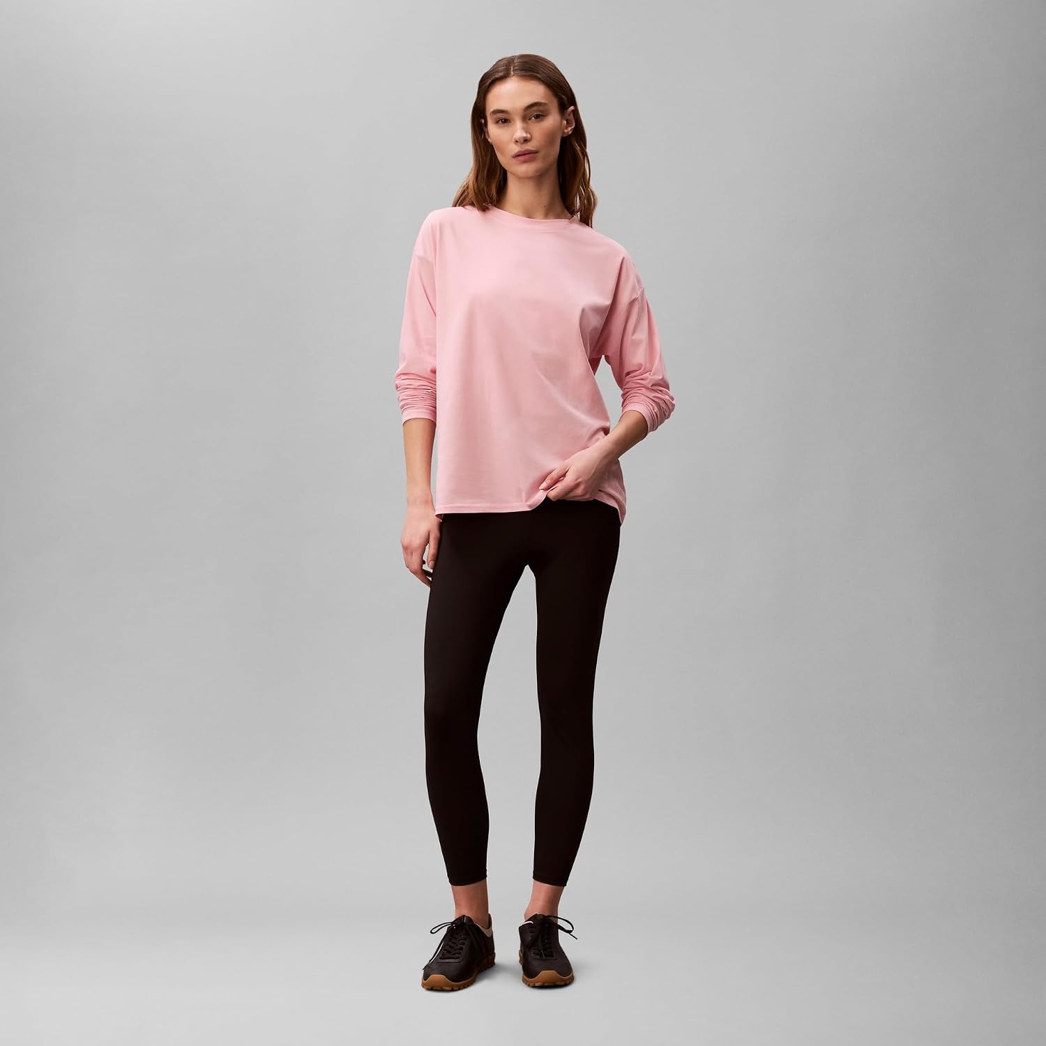image:imageCalvin Klein Womens Performance Classic Fit Crewneck Long Sleeve TeePowder Pink