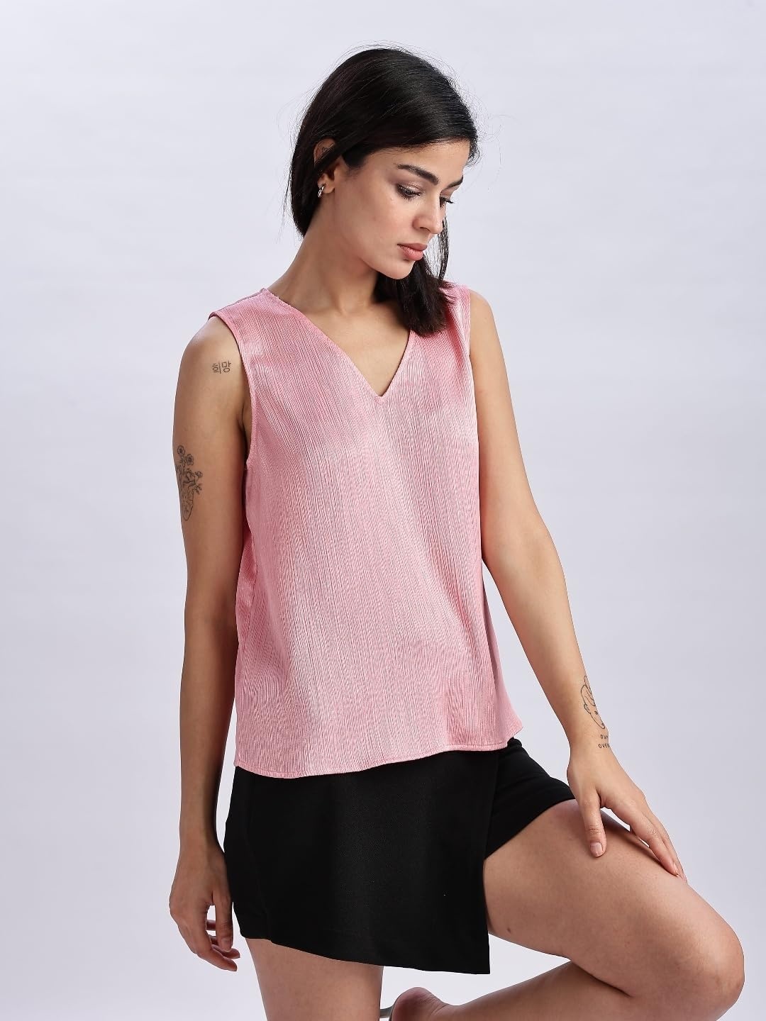 image:imageCalvin Klein Womens Plisse V Neck Tank TopPeony