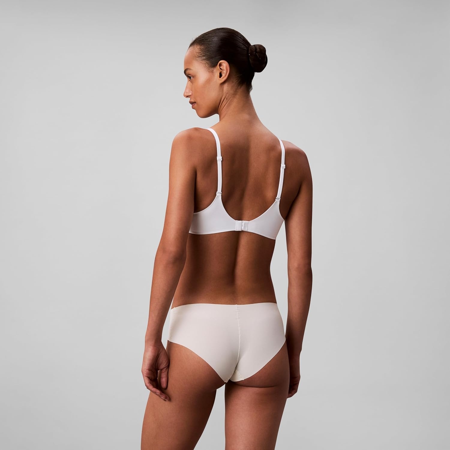 image:imagePerfectly Fit Wirefree TShirt BraWhite