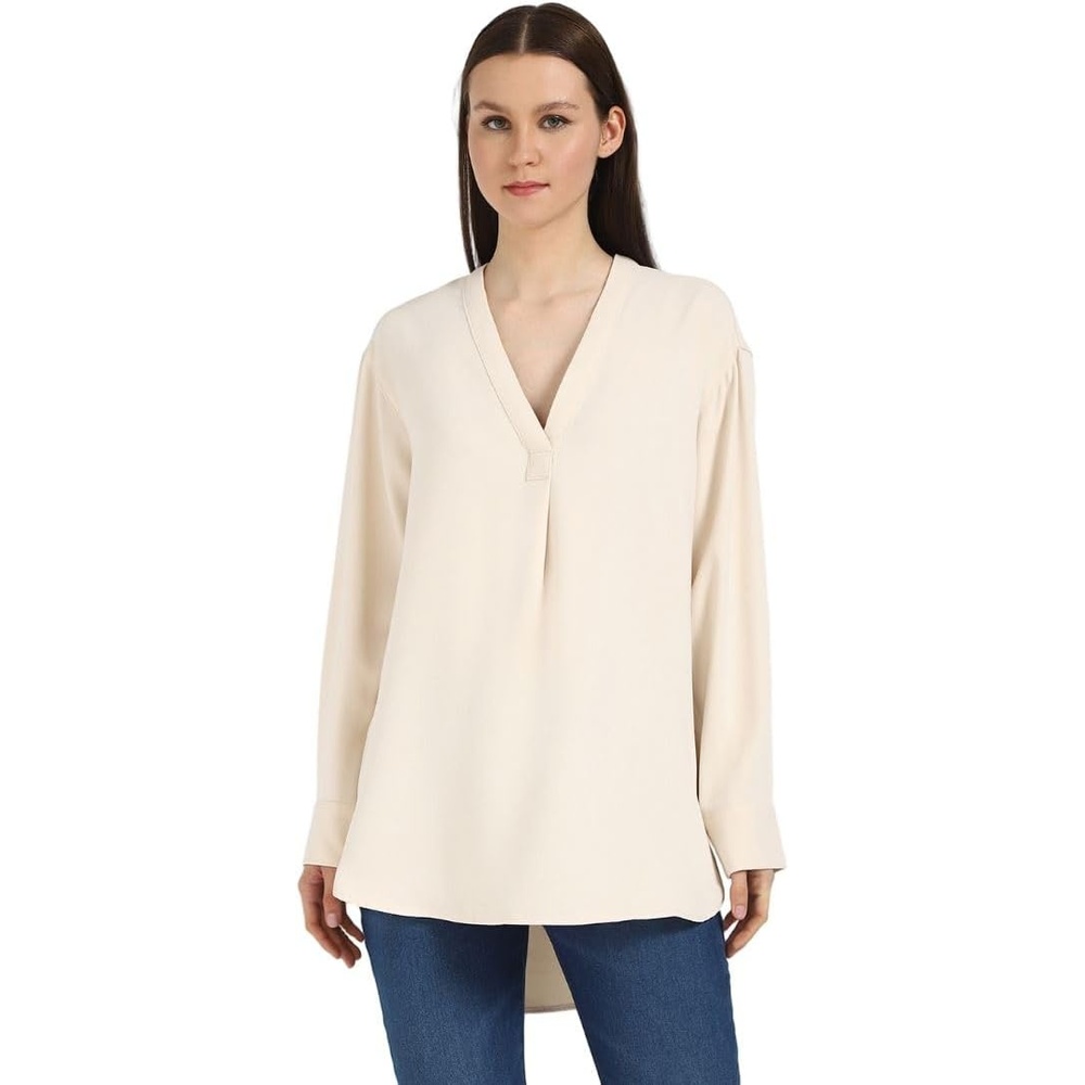 image:imageCalvin Klein Jeans Womens Relaxed V Neck BlouseParchment