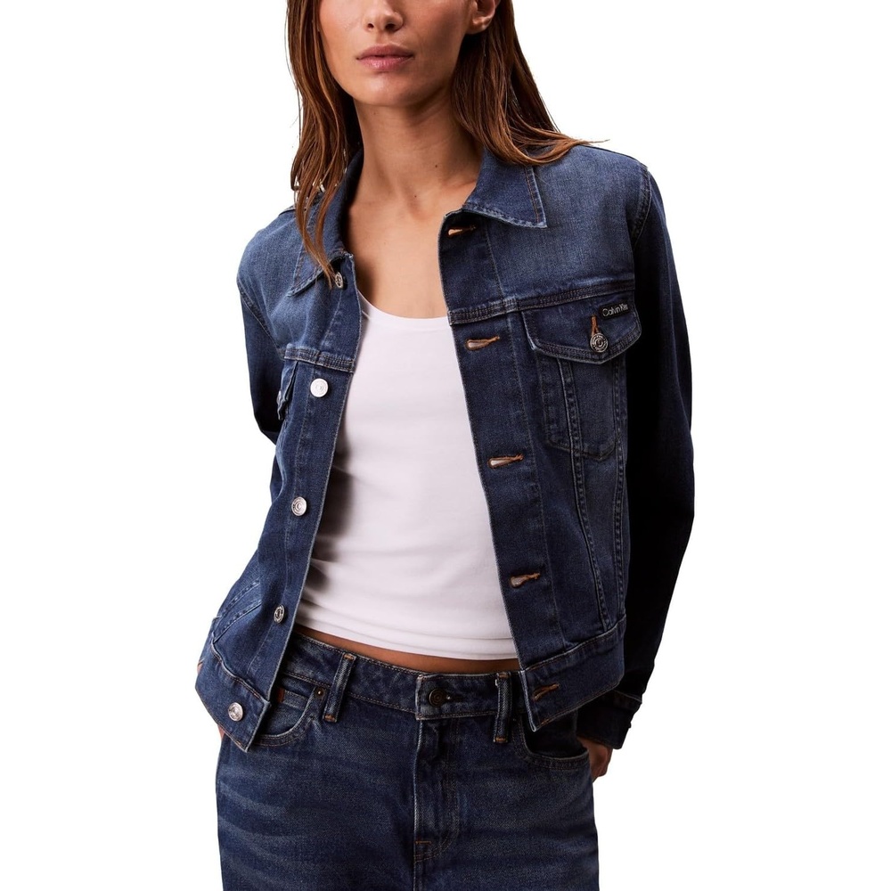 image:imageCalvin Klein Womens Classic Denim Trucker JacketMedium Sky