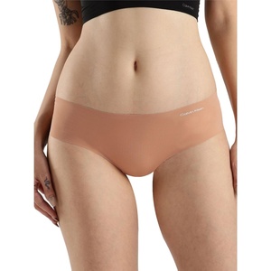 Calvin Klein Women’s Invisibles Hipster Panties(Light Chestnut)