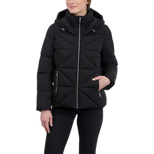 Calvin Klein Women’s Puffer Jacket With Adjustable Hood, Short Midweight Puffer Coat, Water Resistant(Black)